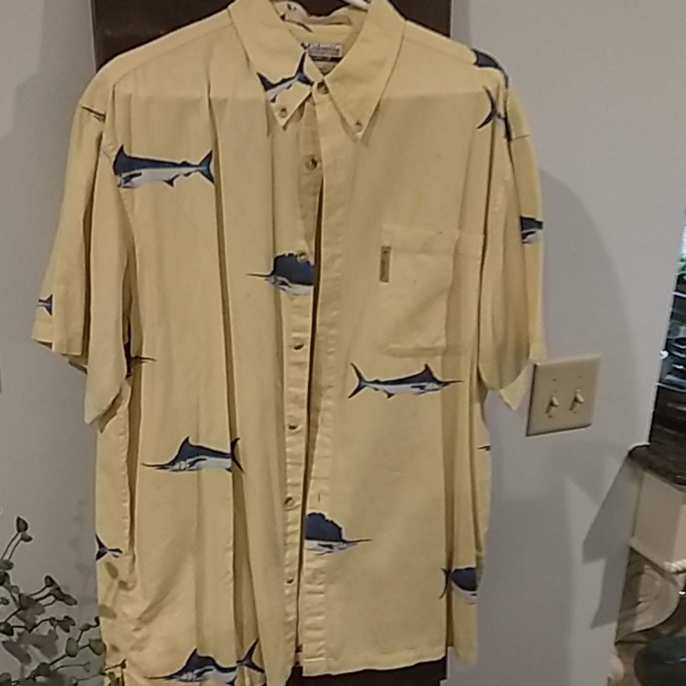 Columbia button up casual short sleeve